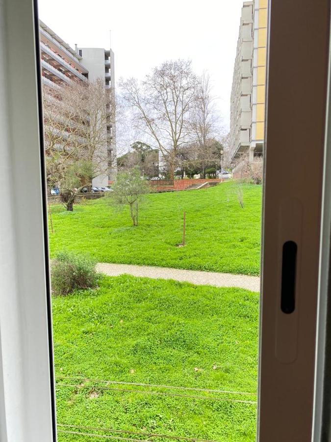 Duplex Proximo Do Aeroporto Lisboa Apartment Exterior photo